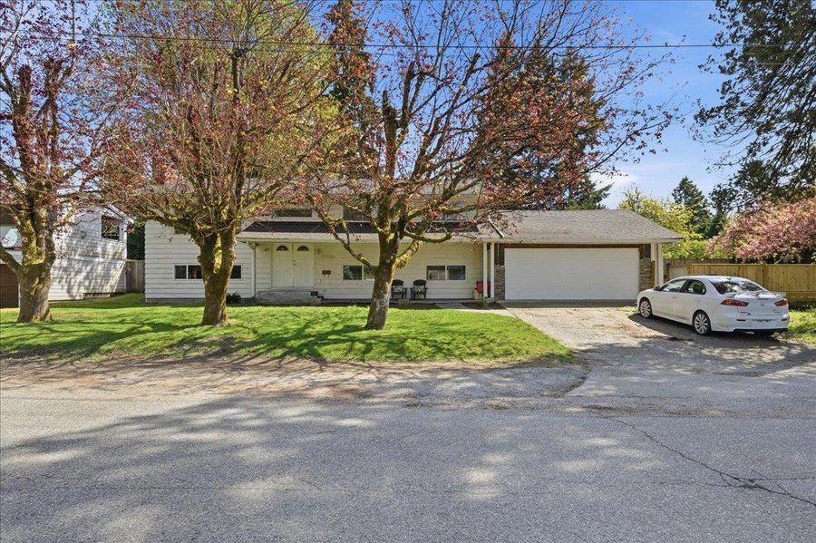 12014 208 Street, Maple Ridge